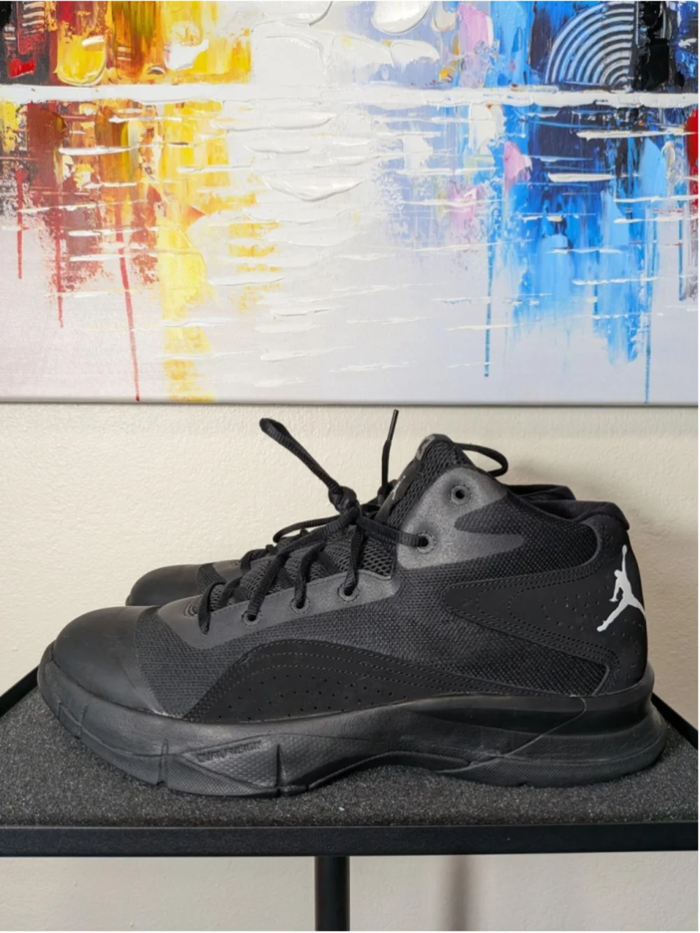 Jordan Shoes Mens Size 12.5 Black Mid Top Basketball Sneakers 684835-010